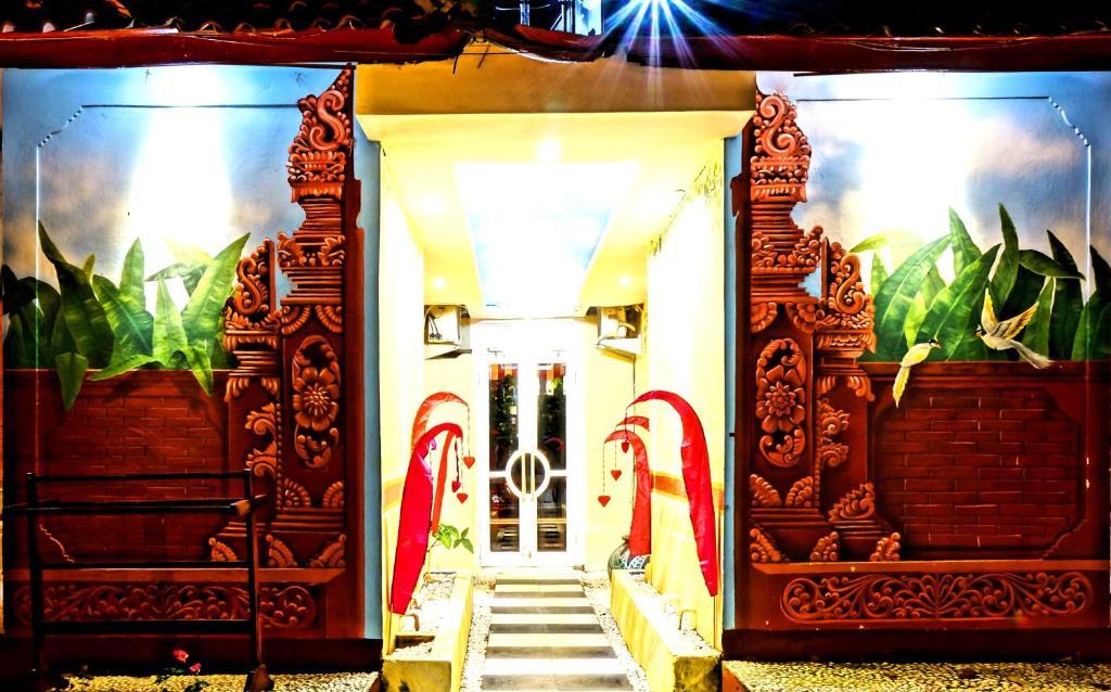 Puri Wisata Balinese Style Hotel Seminyak Eksteriør bilde